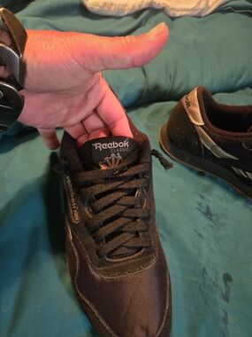 Reebok Classic Men’s Black Lace-Up Sneakers Worn 1x